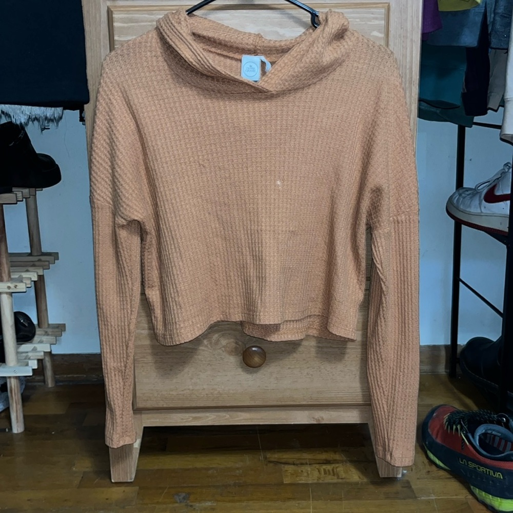 Cropped beach hoodie
